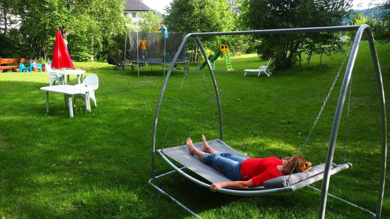C2 Albmatte-Fewo , Hallenbad Aussenbecken Massagen Nebenan ザンクト・ブラージエン エクステリア 写真
